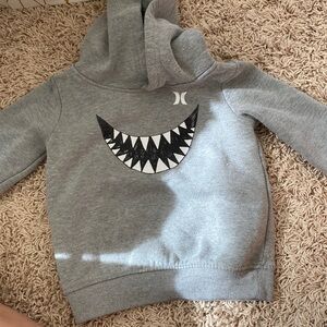 Hurley sweatshirt